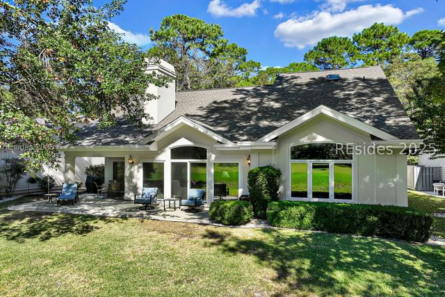 31 Toppin Dr, Hilton Head Island, SC 29926