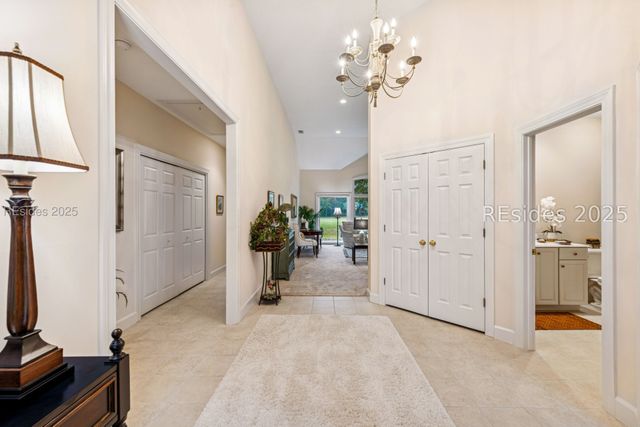 31 Toppin Dr, Hilton Head Island, SC 29926