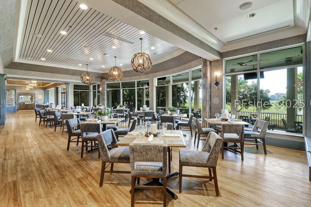 31 Toppin Dr, Hilton Head Island, SC 29926