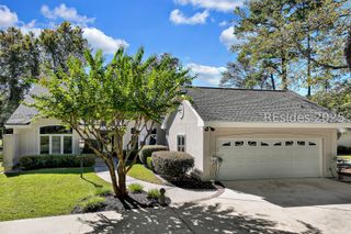 31 Toppin Dr, Hilton Head Island, SC 29926