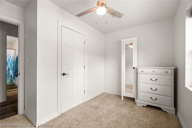 3127 Twin Oaks Road, Van Buren, AR 72956