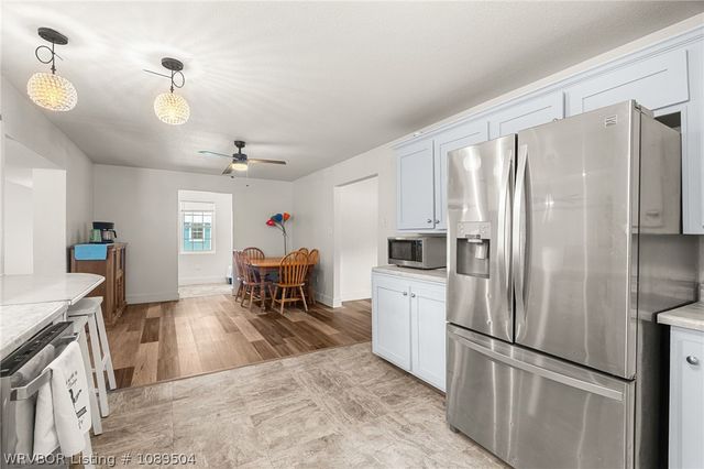 3127 Twin Oaks Road, Van Buren, AR 72956