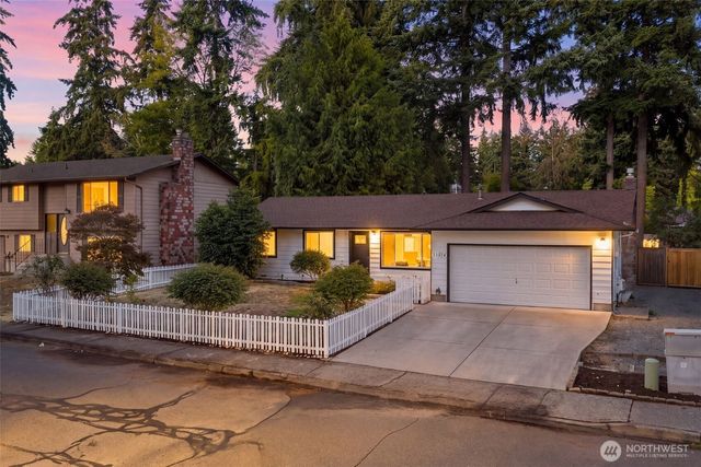 33614 35th Avenue SW, Federal Way, WA 98023