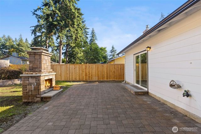 33614 35th Avenue SW, Federal Way, WA 98023