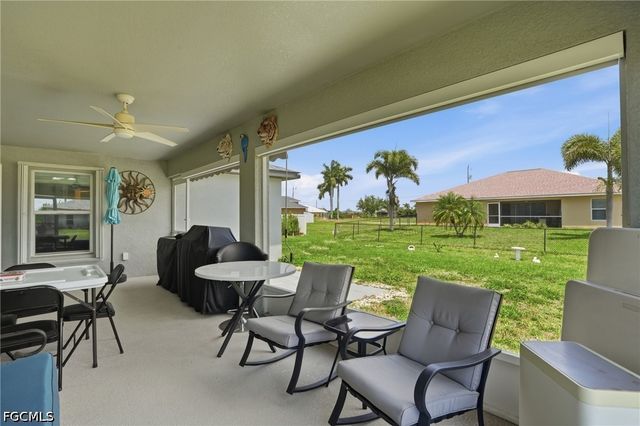 1201 NW 14th PL, Cape Coral, FL 33993