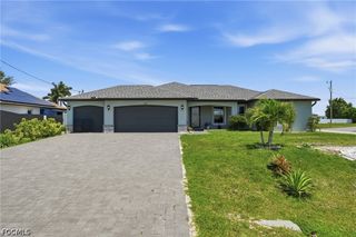 1201 NW 14th PL, Cape Coral, FL 33993