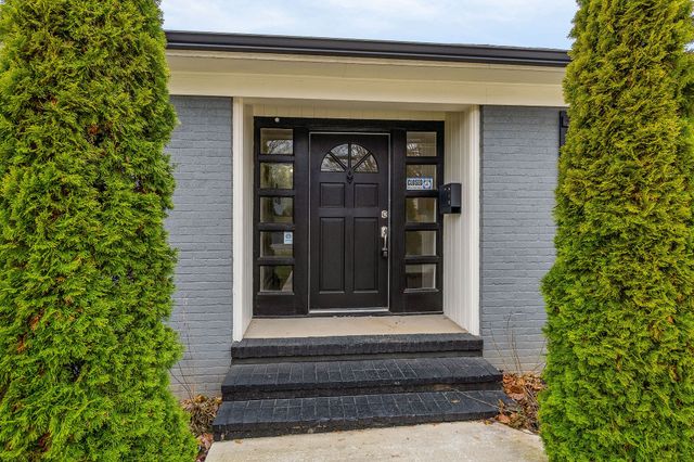 805 N Chancery St, Mcminnville, TN 37110