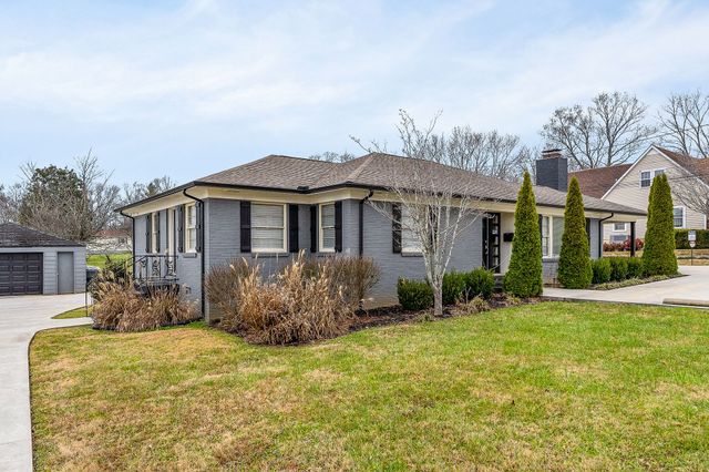 805 N Chancery St, Mcminnville, TN 37110