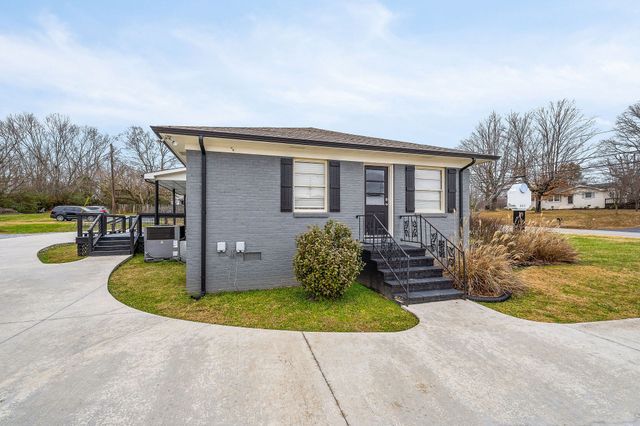 805 N Chancery St, Mcminnville, TN 37110