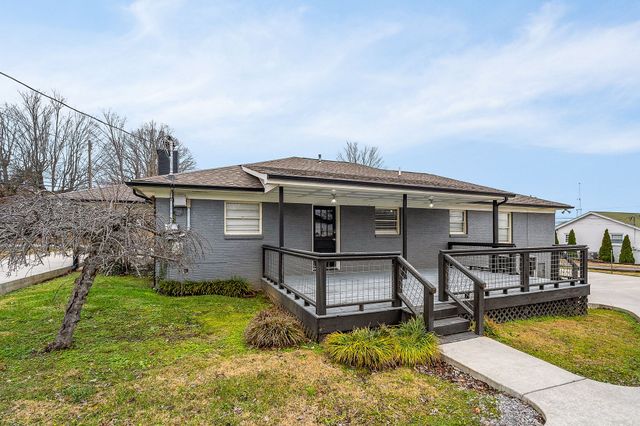 805 N Chancery St, Mcminnville, TN 37110