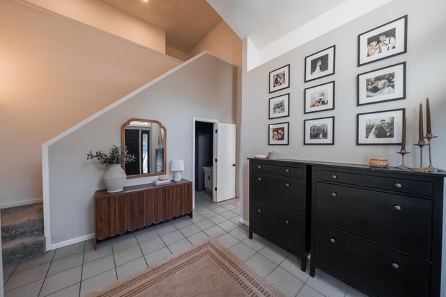 427 Lamoreaux Drive Nw, Alpine Twp, MI 49321