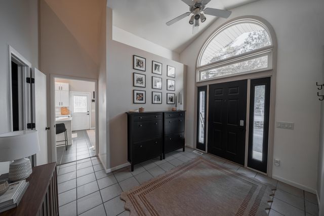 427 Lamoreaux Drive Nw, Alpine Twp, MI 49321