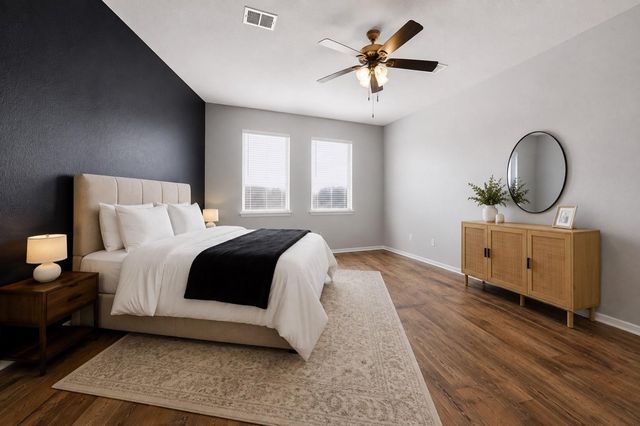 9611 Indian Trail, Mont Belvieu, TX 77523