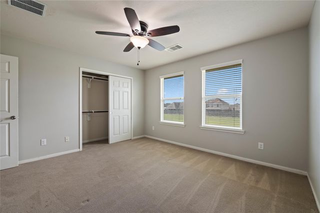 9611 Indian Trail, Mont Belvieu, TX 77523