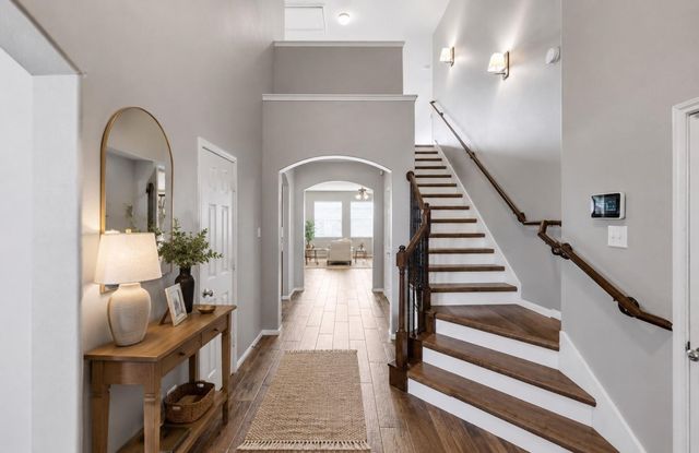9611 Indian Trail, Mont Belvieu, TX 77523