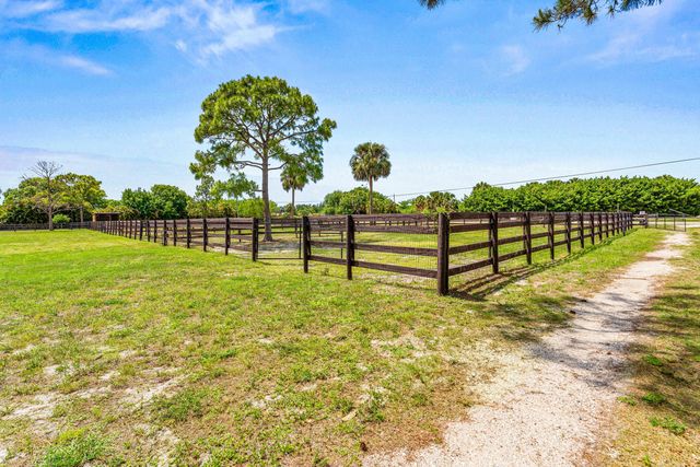 19482 Green Grove Court, Loxahatchee, FL 33470