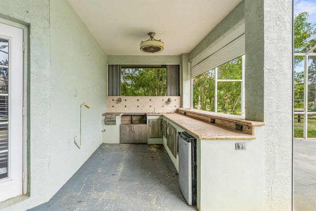 19482 Green Grove Court, Loxahatchee, FL 33470