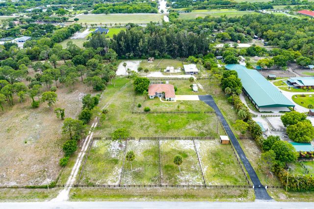 19482 Green Grove Court, Loxahatchee, FL 33470