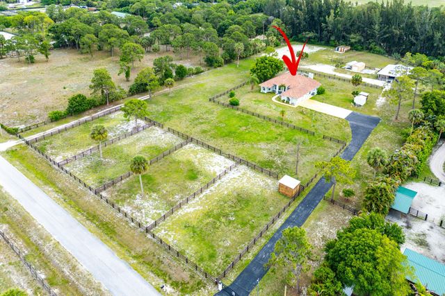 19482 Green Grove Court, Loxahatchee, FL 33470
