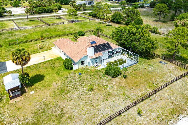 19482 Green Grove Court, Loxahatchee, FL 33470