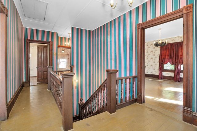 311 E Colorado Street, La Grange, TX 78945