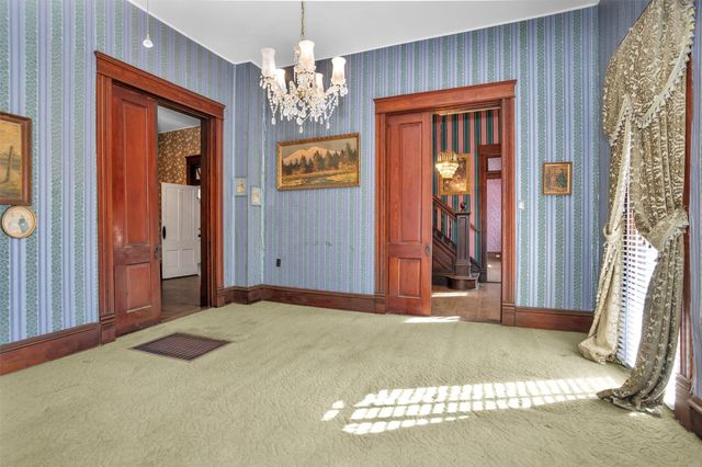 311 E Colorado Street, La Grange, TX 78945