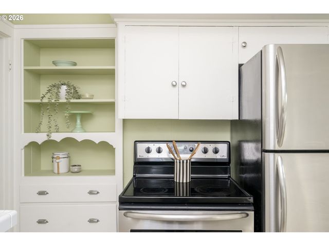 4124 Ne 81ST Ave, Portland, OR 97218