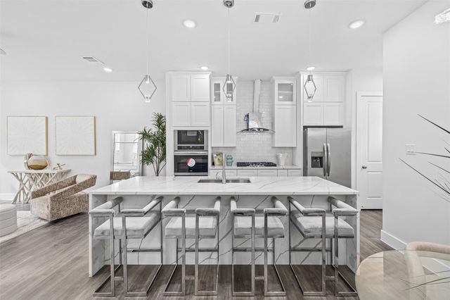 4011 Ward Street, Houston, TX 77021