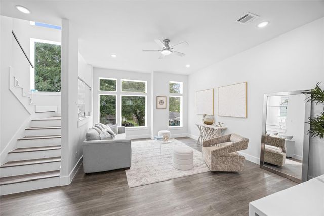 4011 Ward Street, Houston, TX 77021