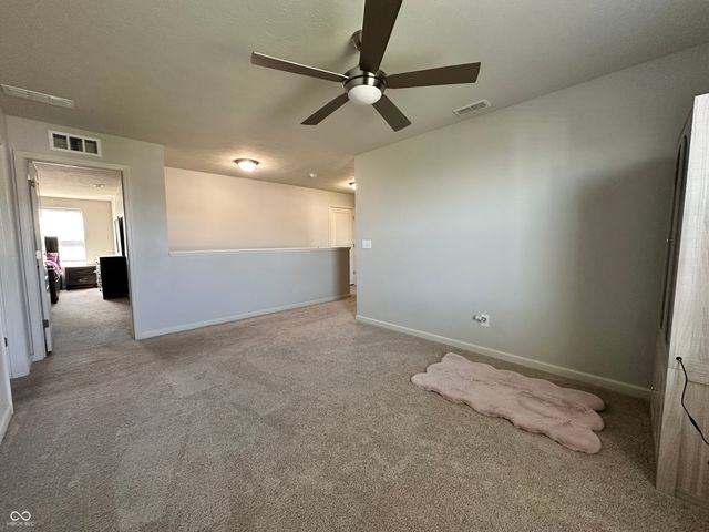 6162 Crabapple Drive, Whitestown, IN 46075