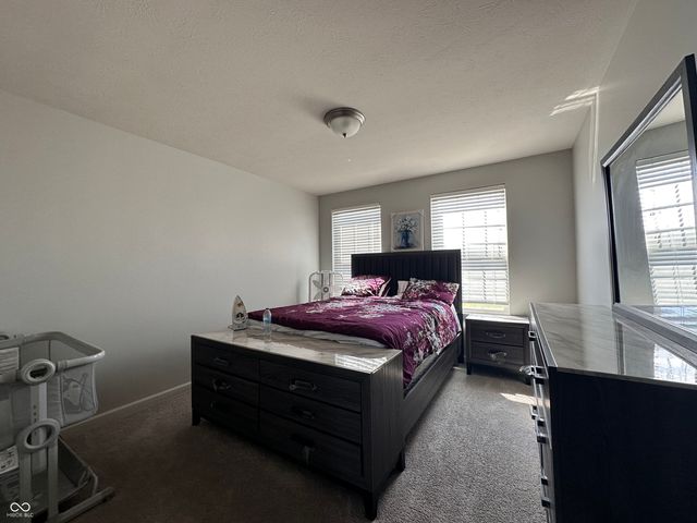 6162 Crabapple Drive, Whitestown, IN 46075
