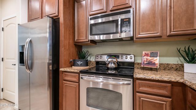 4732 E PORTOLA VALLEY Drive 102, Gilbert, AZ 85297