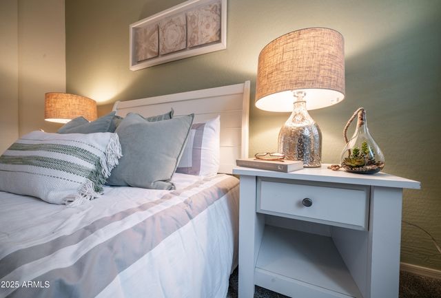 4732 E PORTOLA VALLEY Drive 102, Gilbert, AZ 85297