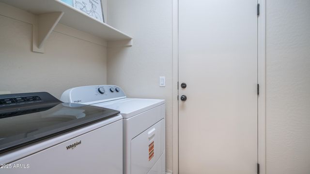 4732 E PORTOLA VALLEY Drive 102, Gilbert, AZ 85297