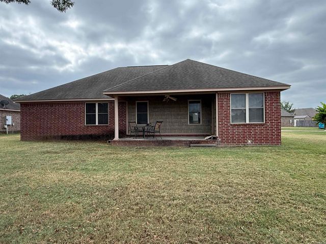 8 Ragan Court, Searcy, AR 72143