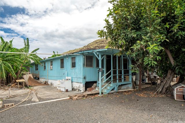 86-347 Halona Road, Waianae, HI 96792