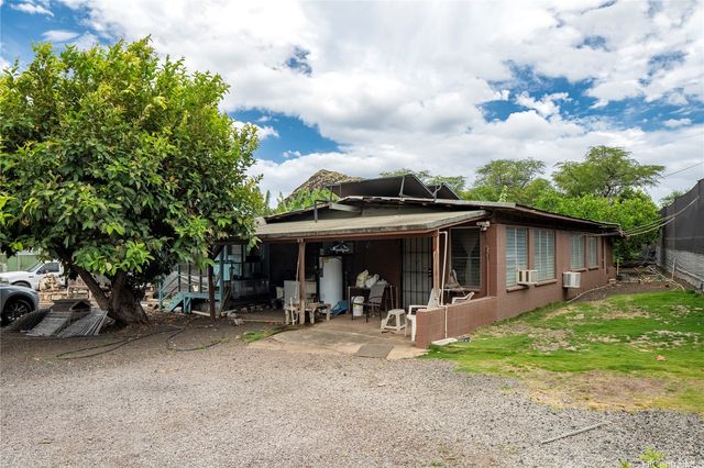 86-347 Halona Road, Waianae, HI 96792
