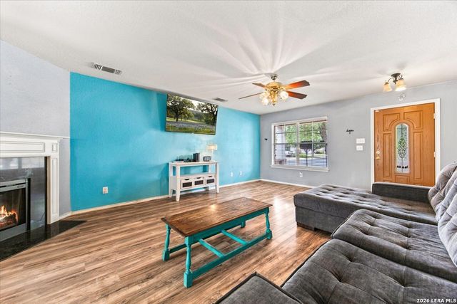 2342 BAXTER STA, San Antonio, TX 78245