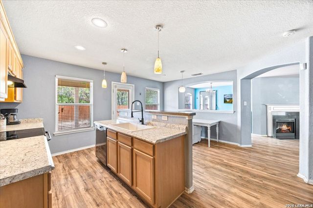 2342 BAXTER STA, San Antonio, TX 78245
