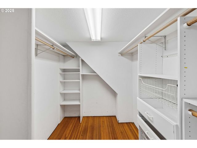 643 S 12TH Ct, Coos Bay, OR 97420