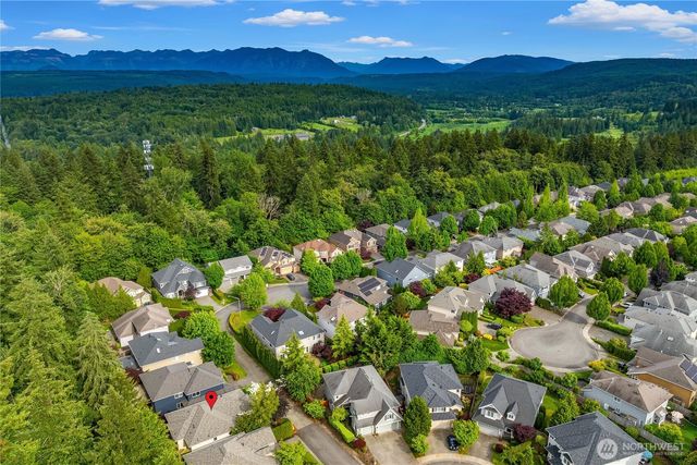 27422 SE 8th Place, Sammamish, WA 98075