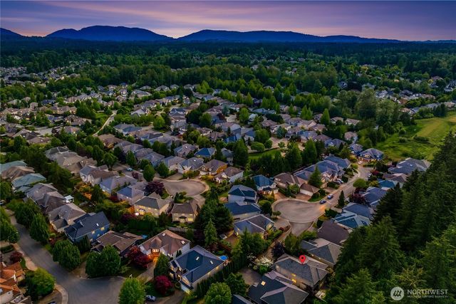 27422 SE 8th Place, Sammamish, WA 98075