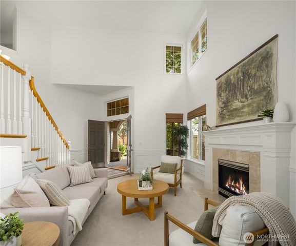 27422 SE 8th Place, Sammamish, WA 98075