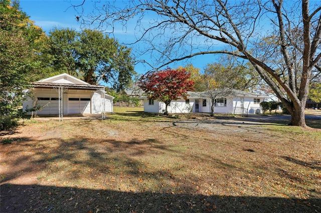 56 N Zack Hinton Parkway, Mcdonough, GA 30253