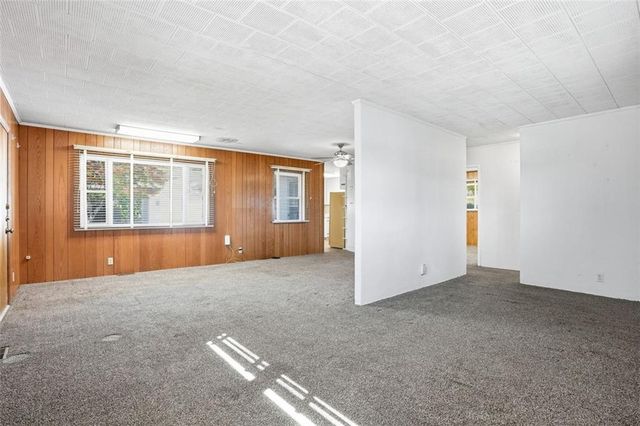 56 N Zack Hinton Parkway, Mcdonough, GA 30253