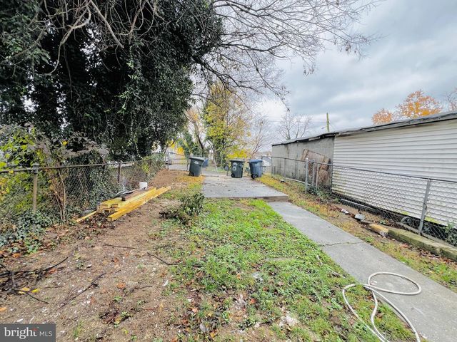 829 50TH ST NE, Washington, DC 20019