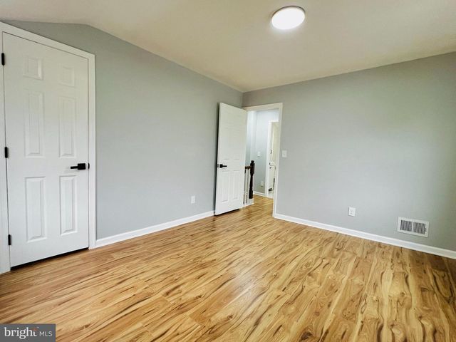 829 50TH ST NE, Washington, DC 20019