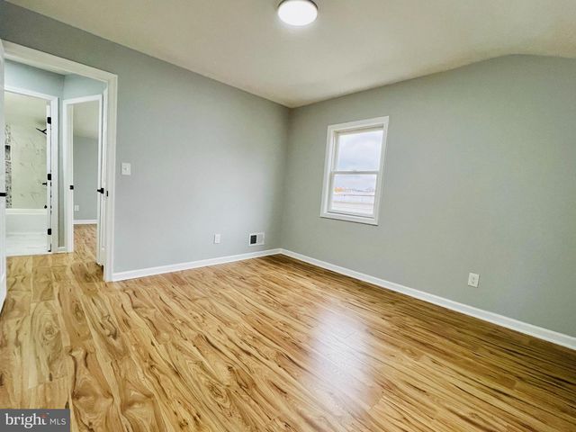 829 50TH ST NE, Washington, DC 20019