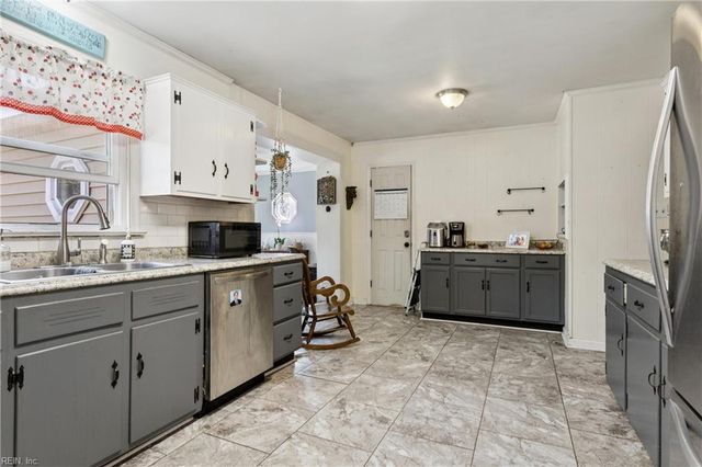 115 Cheadle LOOP, Seaford, VA 23696