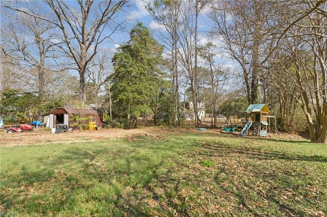 115 Cheadle LOOP, Seaford, VA 23696